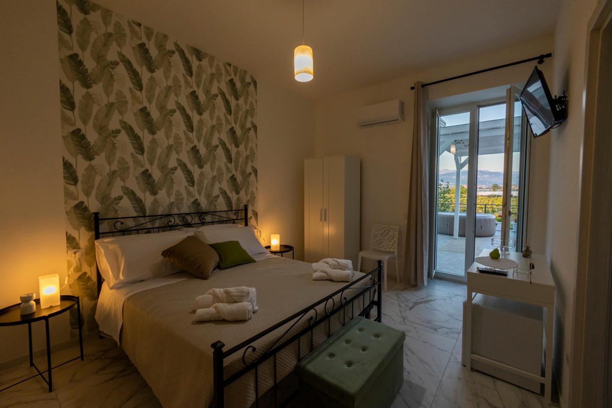 Cientopera Suite Rooms Pontecagnano Extérieur photo