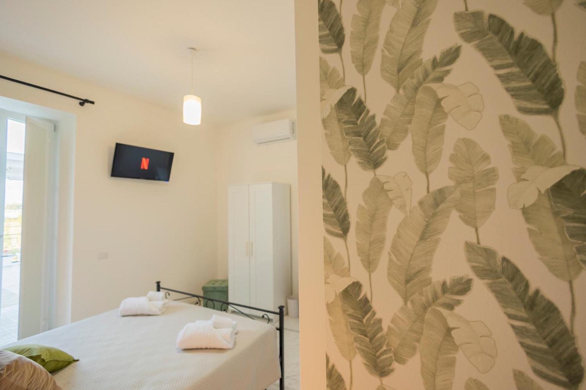 Cientopera Suite Rooms Pontecagnano Extérieur photo